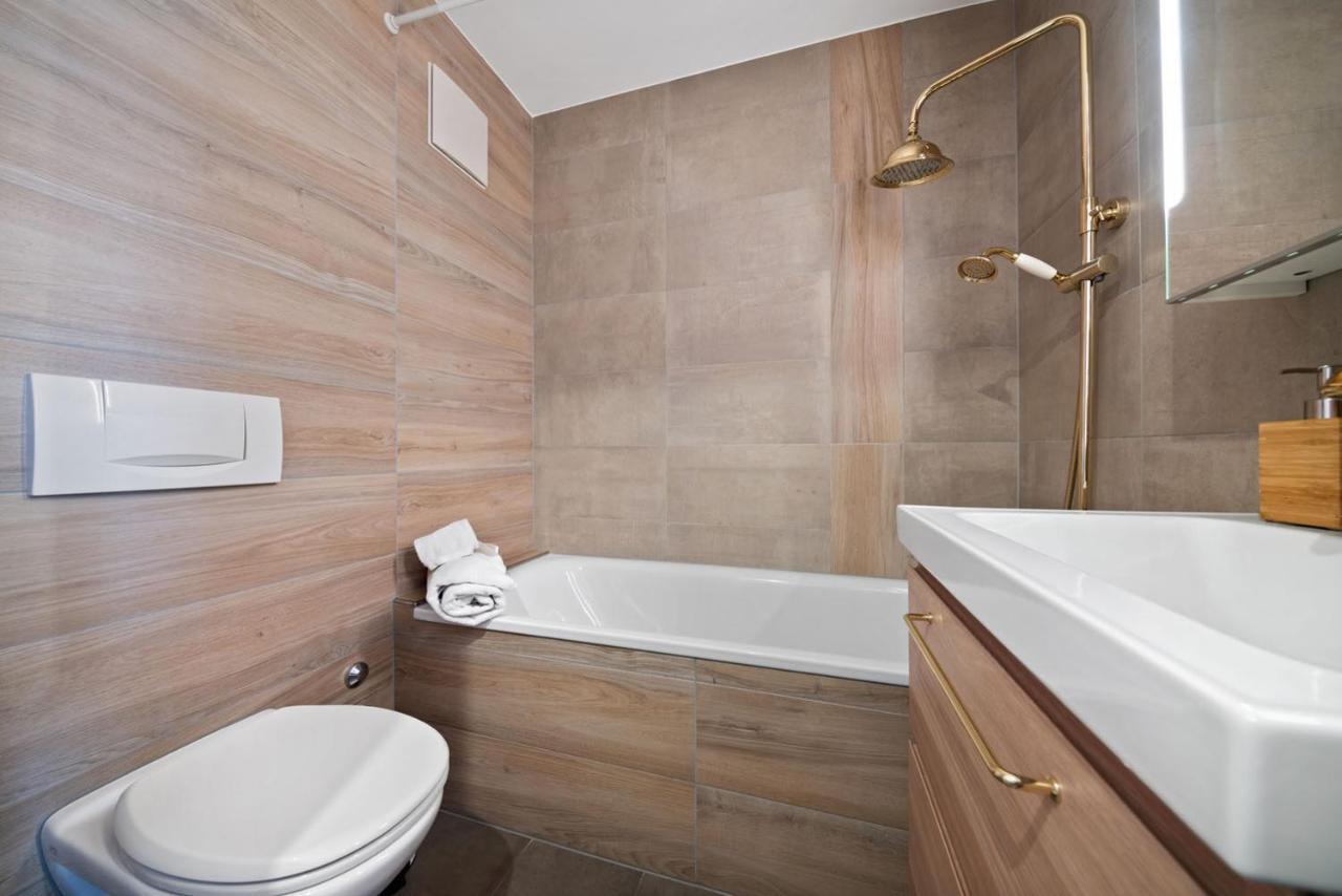Charmant Studio Renove Situe Dans Les Bains D'Ovronnaz, Immeuble Les Sources Buitenkant foto