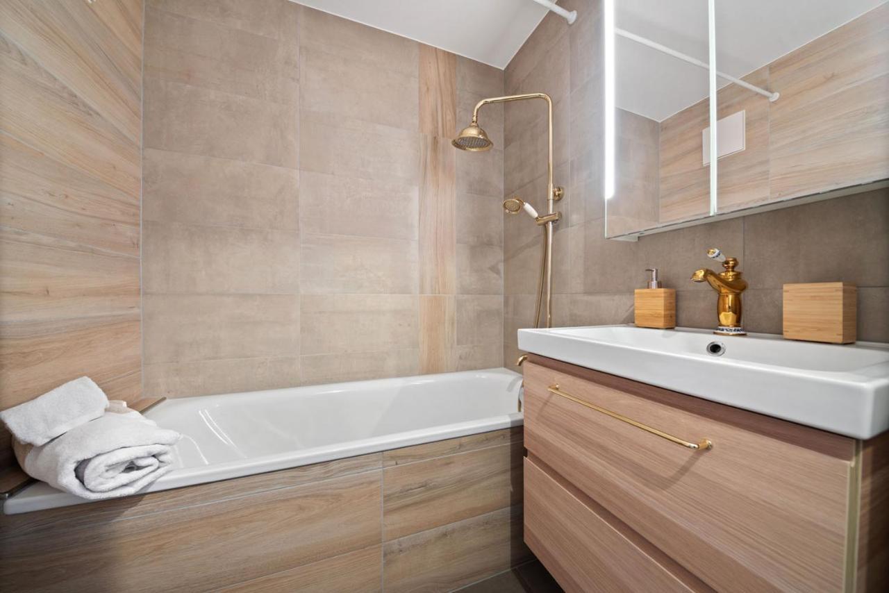 Charmant Studio Renove Situe Dans Les Bains D'Ovronnaz, Immeuble Les Sources Buitenkant foto