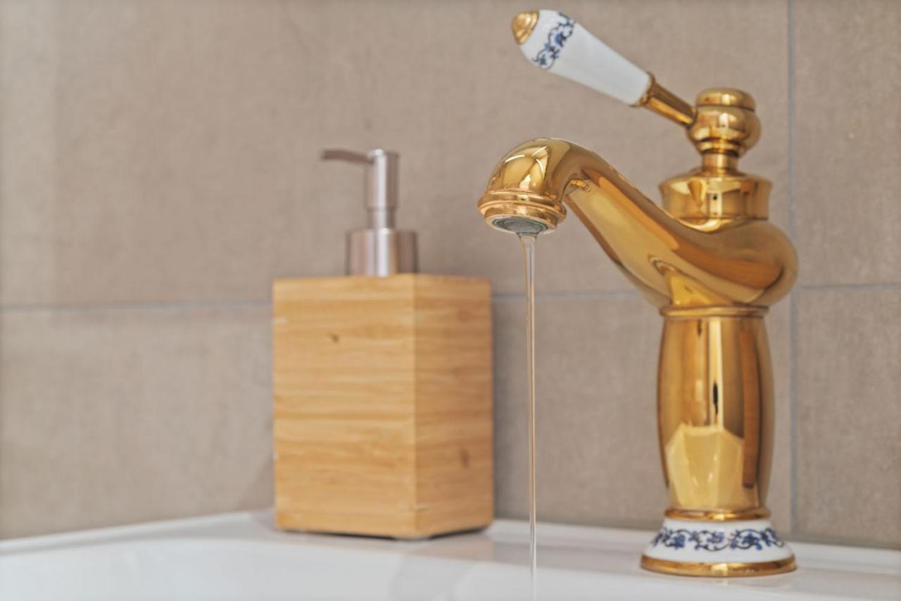 Charmant Studio Renove Situe Dans Les Bains D'Ovronnaz, Immeuble Les Sources Buitenkant foto